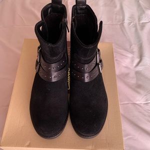 Black Suede Booties Sz6